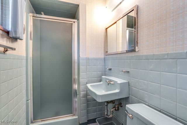 1533 Bradford Drive, Macedonia, OH 44056