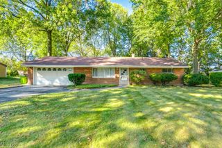 1533 Bradford Drive, Macedonia, OH 44056