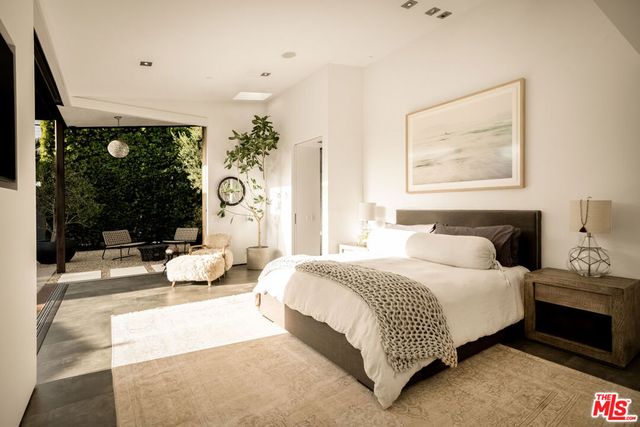 1347 Palms Boulevard, Venice, CA 90291