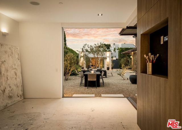 1347 Palms Boulevard, Venice, CA 90291