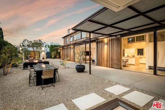 1347 Palms Boulevard, Venice, CA 90291