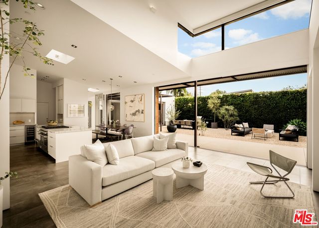 1347 Palms Boulevard, Venice, CA 90291