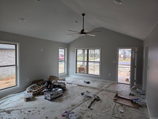 802 N 3RD Street, Paragould, AR 72450