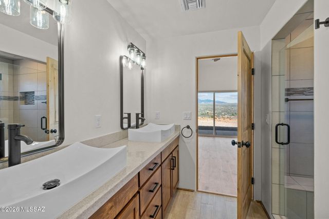 109 Red Mountain Court, Patagonia, AZ 85624