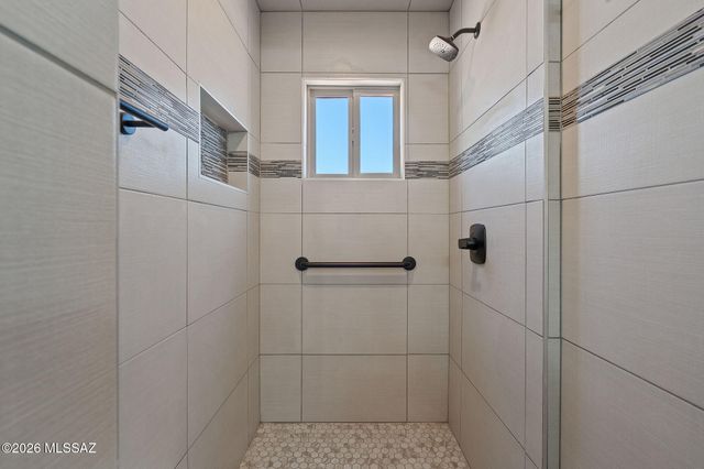 109 Red Mountain Court, Patagonia, AZ 85624