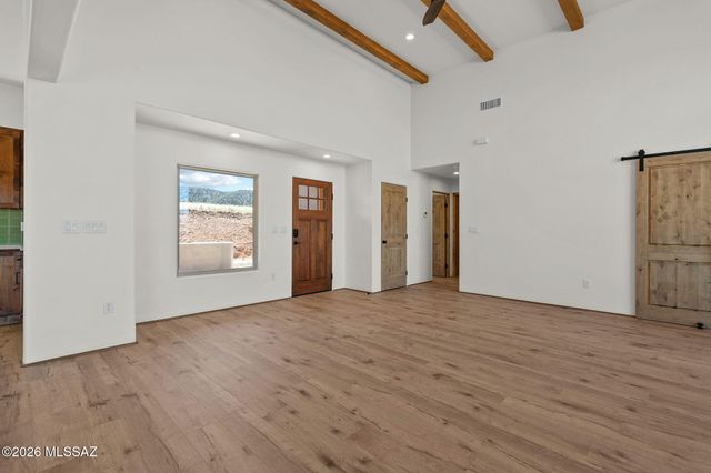 109 Red Mountain Court, Patagonia, AZ 85624