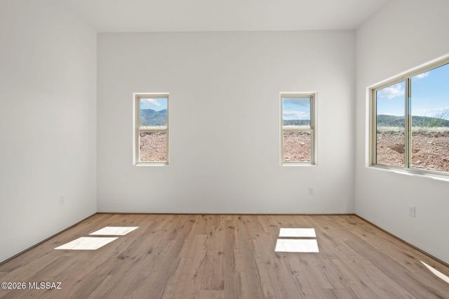 109 Red Mountain Court, Patagonia, AZ 85624