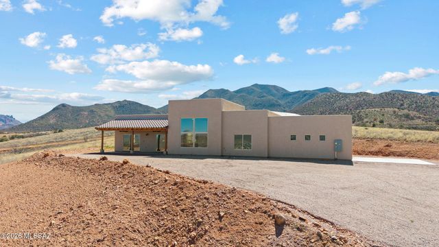 109 Red Mountain Court, Patagonia, AZ 85624