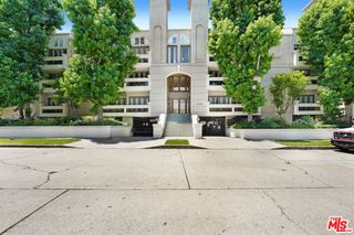 4415 Saugus Avenue 209, Sherman Oaks, CA 91403