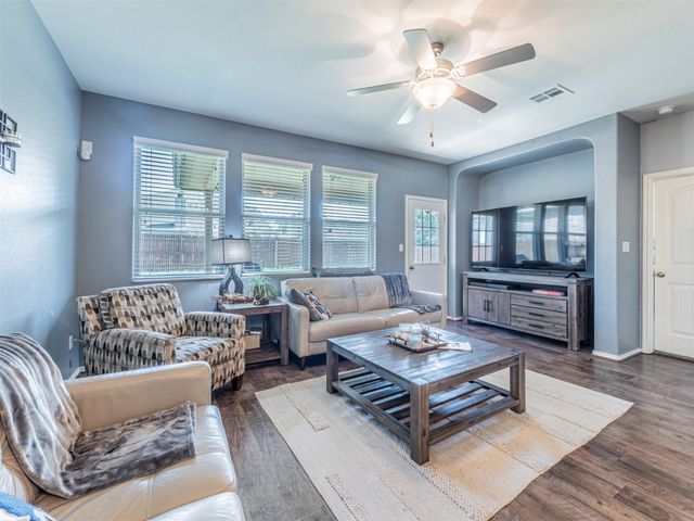 332 Fletcher BND, Buda, TX 78610