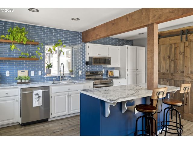 5227 Se 105TH Ave, Portland, OR 97266