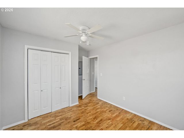 5227 Se 105TH Ave, Portland, OR 97266