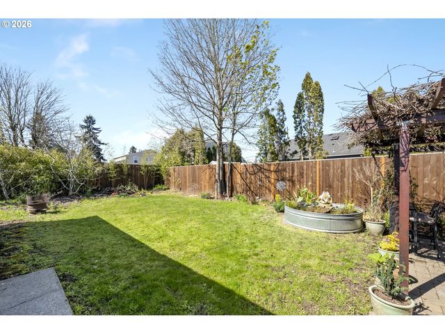 5227 Se 105TH Ave, Portland, OR 97266