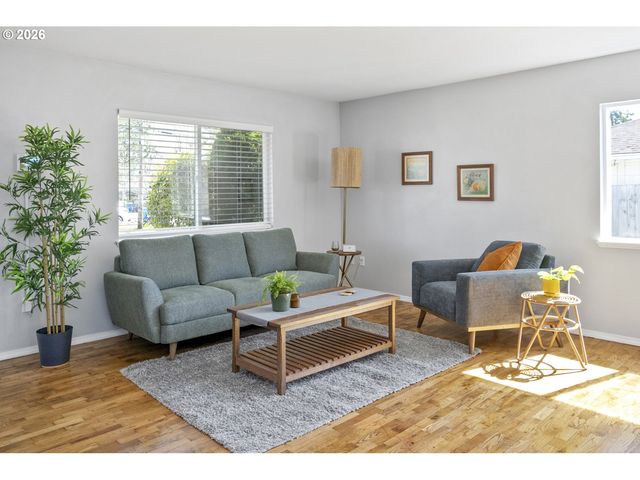 5227 Se 105TH Ave, Portland, OR 97266