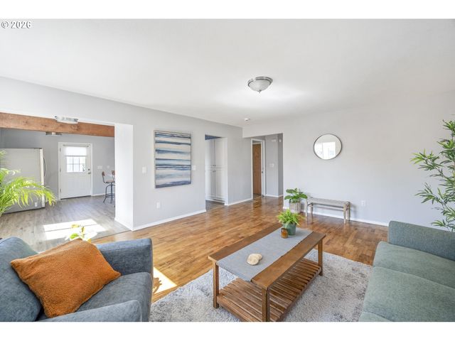 5227 Se 105TH Ave, Portland, OR 97266