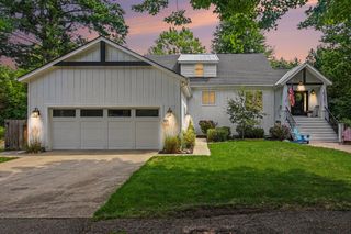 16381 Greenly Street, Park Twp, MI 49424