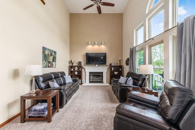 2409 Parklawn Drive, Lewis Center, OH 43035
