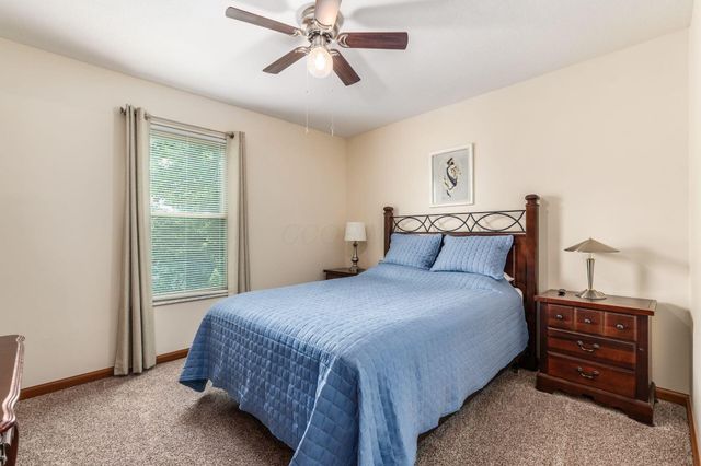 2409 Parklawn Drive, Lewis Center, OH 43035