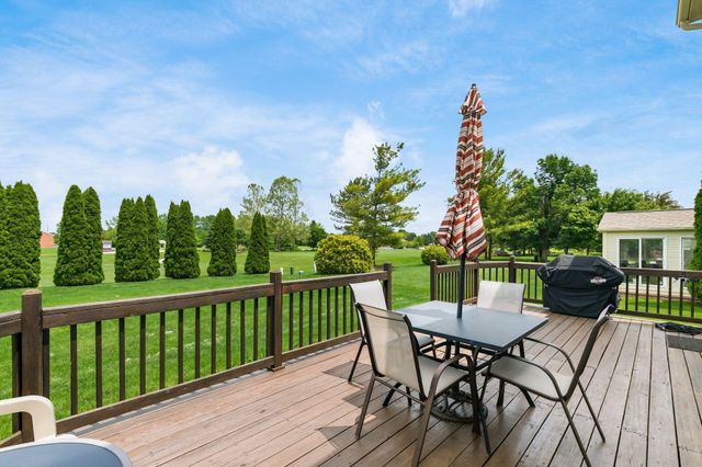 2409 Parklawn Drive, Lewis Center, OH 43035