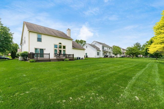 2409 Parklawn Drive, Lewis Center, OH 43035