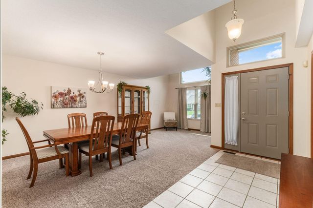 2409 Parklawn Drive, Lewis Center, OH 43035