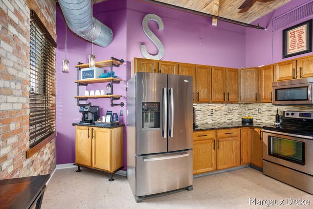 940 Monroe Avenue 552, Grand Rapids, MI 49503
