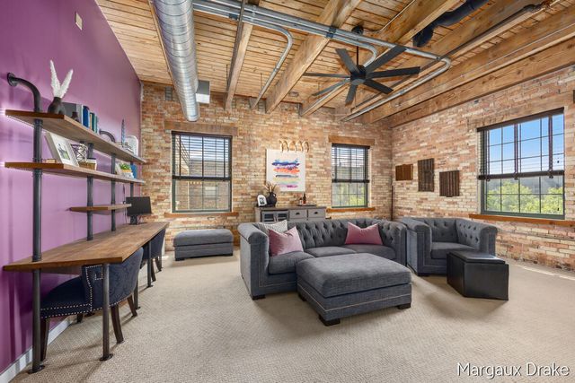 940 Monroe Avenue 552, Grand Rapids, MI 49503