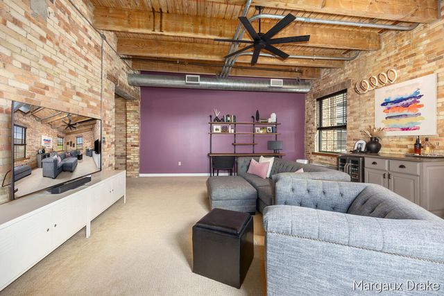 940 Monroe Avenue 552, Grand Rapids, MI 49503