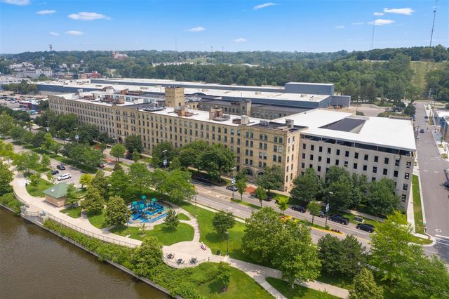 940 Monroe Avenue 552, Grand Rapids, MI 49503