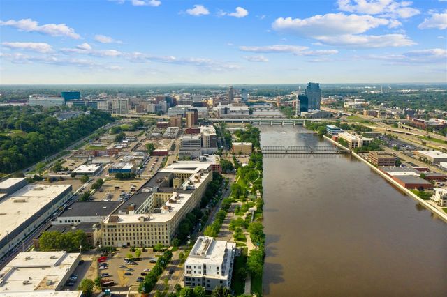 940 Monroe Avenue 552, Grand Rapids, MI 49503