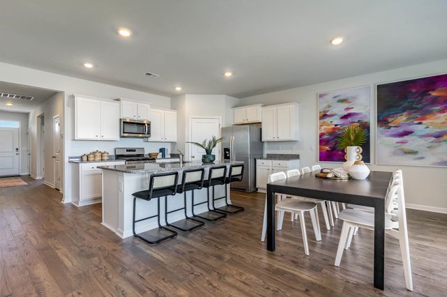 1019 Ridgeford Dr., Conway, SC 29526