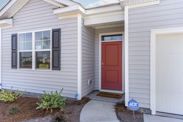 1019 Ridgeford Dr., Conway, SC 29526