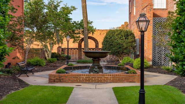 1019 Ridgeford Dr., Conway, SC 29526