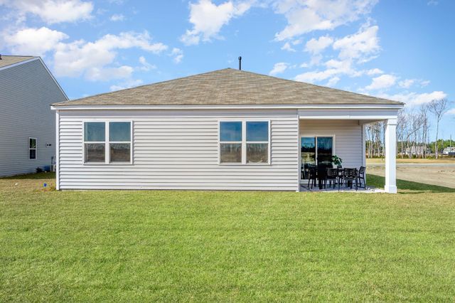 1019 Ridgeford Dr., Conway, SC 29526