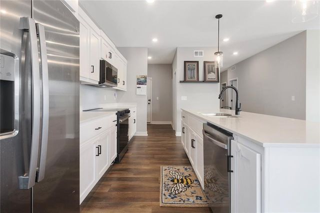 10600 N Jefferson Street, Kansas City, MO 64155