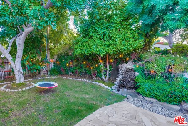 5715 Corteen Place, Valley Village, CA 91607