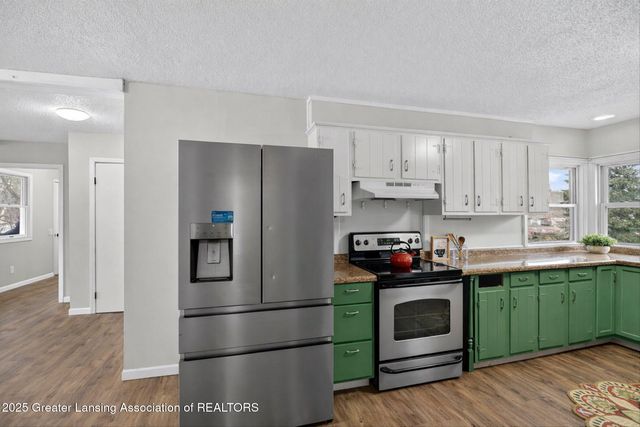 8905 Kingsland Highway, Eaton Rapids, MI 48827