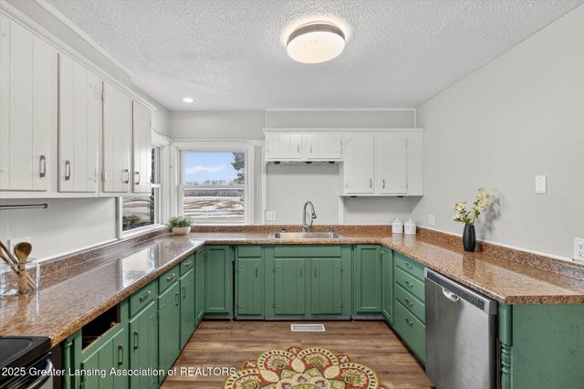 8905 Kingsland Highway, Eaton Rapids, MI 48827