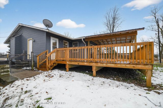 8905 Kingsland Highway, Eaton Rapids, MI 48827