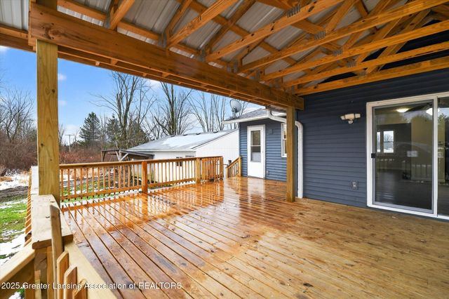 8905 Kingsland Highway, Eaton Rapids, MI 48827