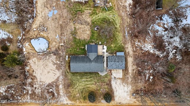 8905 Kingsland Highway, Eaton Rapids, MI 48827