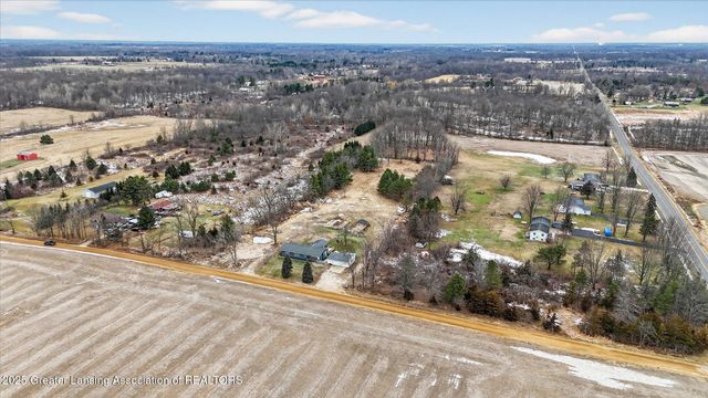 8905 Kingsland Highway, Eaton Rapids, MI 48827