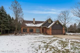 820 Quatro Lane, Addison, MI 48367