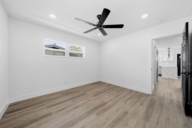 5530 2 AVENUE N, St Petersburg, FL 33710