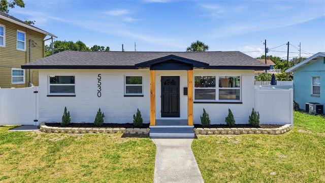 5530 2 AVENUE N, St Petersburg, FL 33710