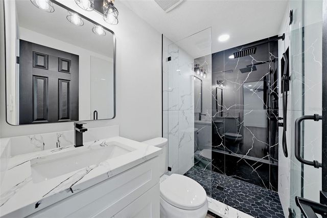 5530 2 AVENUE N, St Petersburg, FL 33710