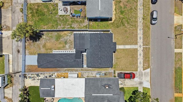 5530 2 AVENUE N, St Petersburg, FL 33710