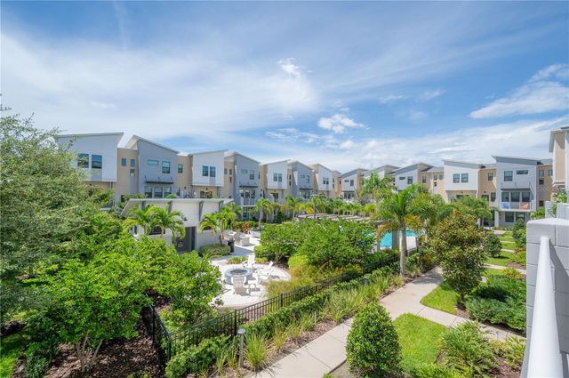 1162 25TH WAY N, St Petersburg, FL 33713