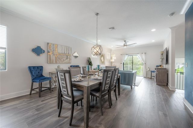 1162 25TH WAY N, St Petersburg, FL 33713