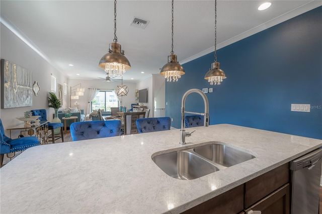 1162 25TH WAY N, St Petersburg, FL 33713